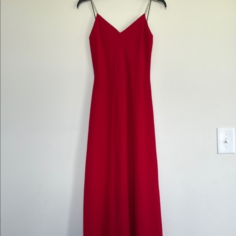 Dave & Johnny Elegant Red Spaghetti Strap Dress
